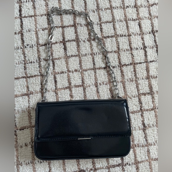 Mango Black Chain Shoulder Bag - Picture 1 of 3